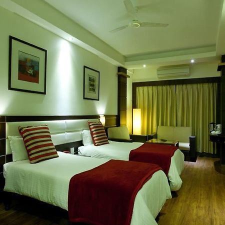 Surya Royal Hotel Kota  Εξωτερικό φωτογραφία