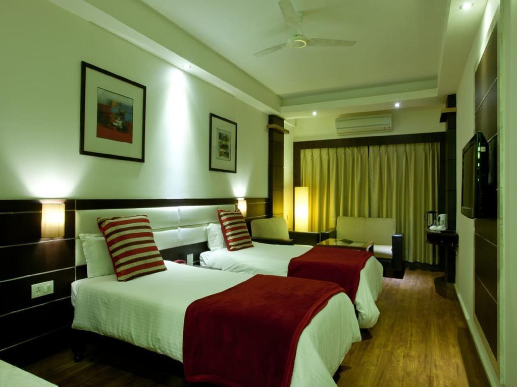 Surya Royal Hotel Kota  Εξωτερικό φωτογραφία