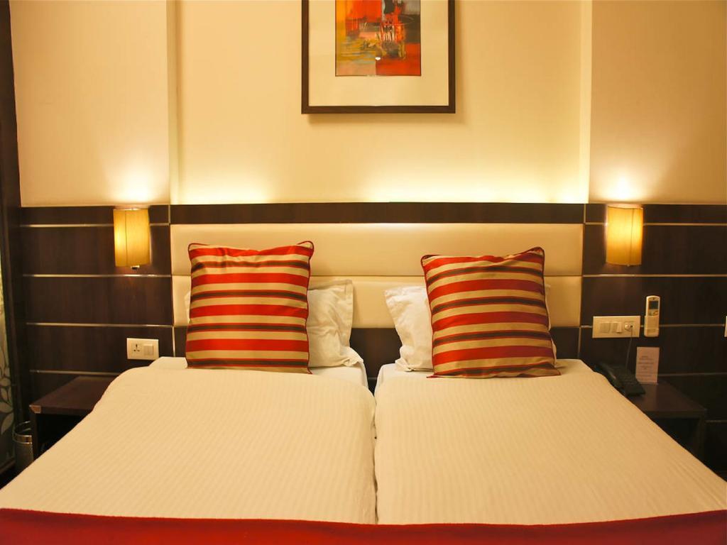 Surya Royal Hotel Kota  Εξωτερικό φωτογραφία