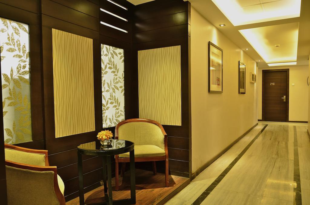 Surya Royal Hotel Kota  Εξωτερικό φωτογραφία
